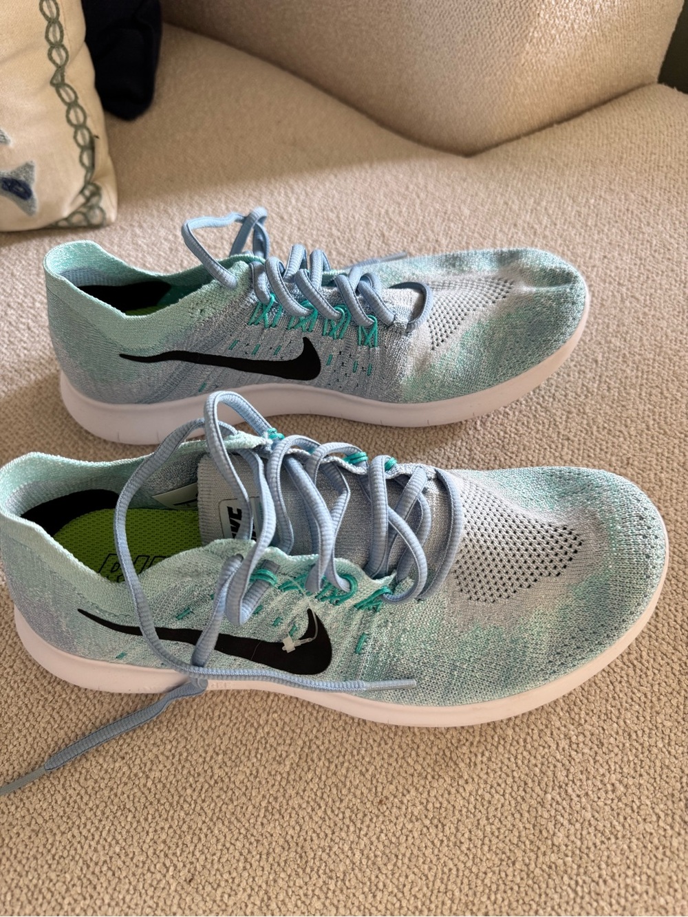 Nike Women's Mint & Light Blue Knit Running Sneakers with Black Swoosh